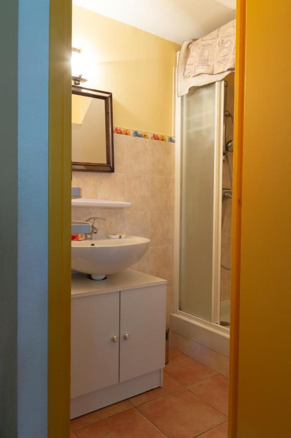 Studio Calme Et Chaleureux Apartment Brive-la-Gaillarde Exterior photo